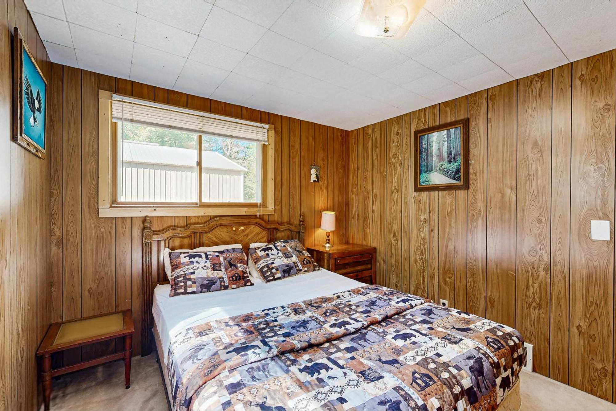 Quaint Lake Escape Eagle River Exterior photo